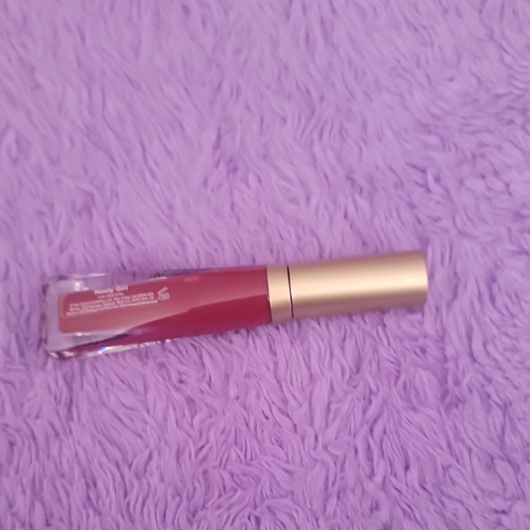 Too Faced Melted Matte Liquid Lipstick - Nasty Girl - Picture 3 of 5